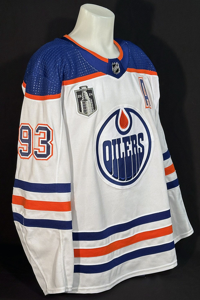 Ryan Nugent-Hopkins #93 With 