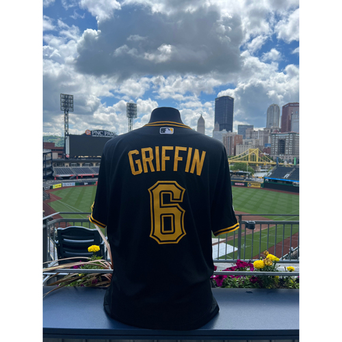 Game-Used or Autographed All auctions | MLB Auctions