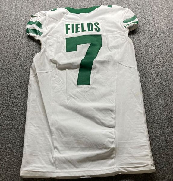 Crucial Catch - Jets Justin Fields Game Worn Jersey (10/26/2025) Size 40...