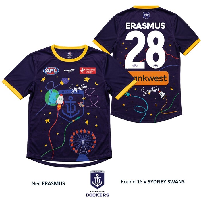 Photo of Neil Erasmus #28 Fremantle 2026 Starlight Foundation Warm Up Tee