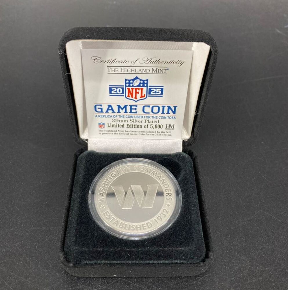 Sneaker – quarter viewrow pages_container mx-auto