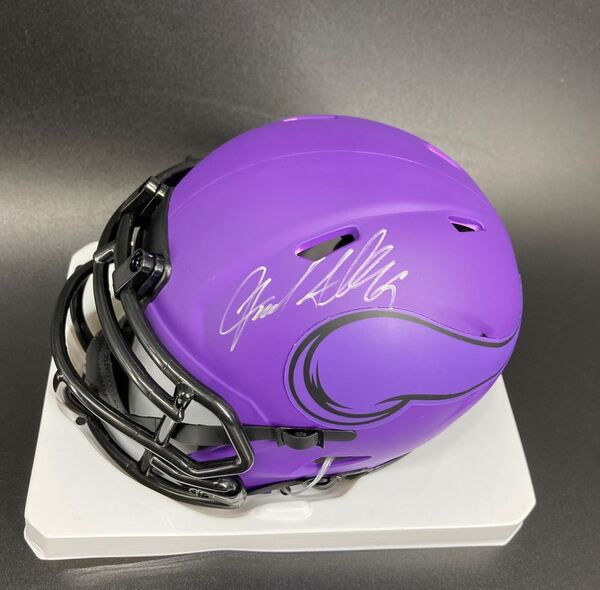 HOF - Vikings Jared Allen Signed Mini Helmet