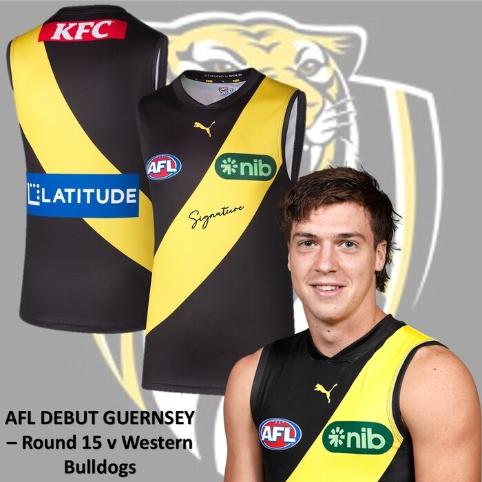 Photo of Jasper Alger #29 2025 Debut Match-Worn Guernsey