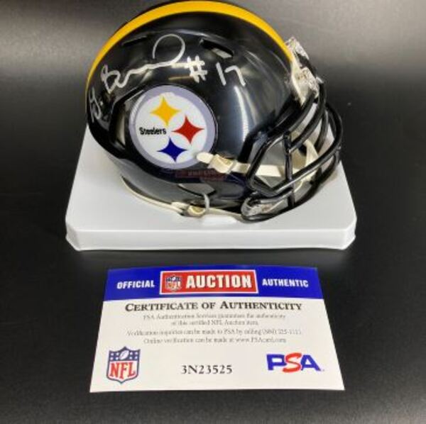 NFL - Steelers Germie Bernard Signed Speed Mini Helmet