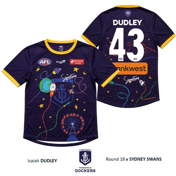 Photo of Isaiah Dudley #43 Fremantle 2026 Starlight Foundation Warm Up Tee
