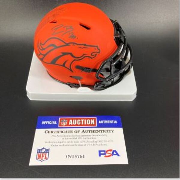 NFL - Broncos Pat Bryant Signed Rave Mini Helmet