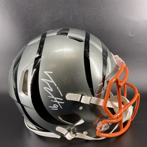 NFL - Bengals Trey Hendrickson Signed Authentic Flash Speed Helmet