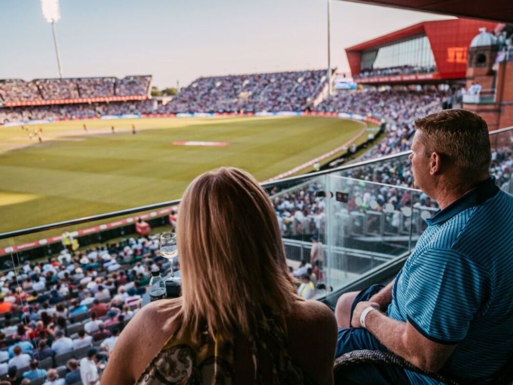 England v India IT20, Pitch-Facing Hotel Room