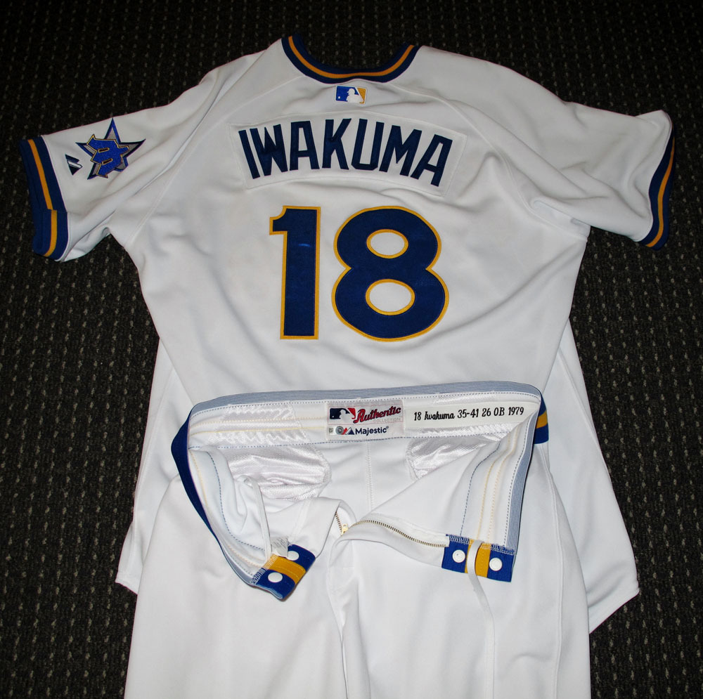 iwakuma jersey