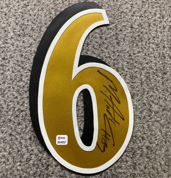 NFL - Ravens Mark Andrews Signed Jersey Number