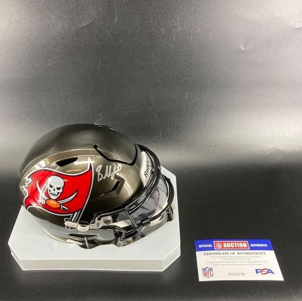 NFL - Buccaneers Baker Mayfield Signed Mid Size Helmet