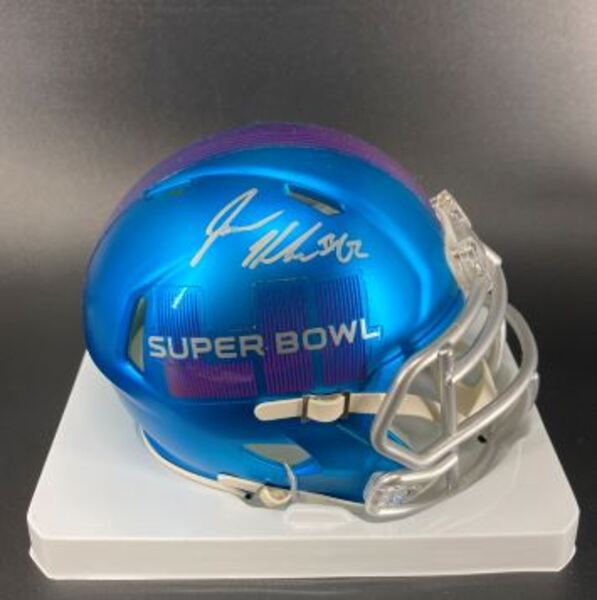 NFL - Eagles Jason Kelce Signed Super Bowl 52 Mini Helmet
