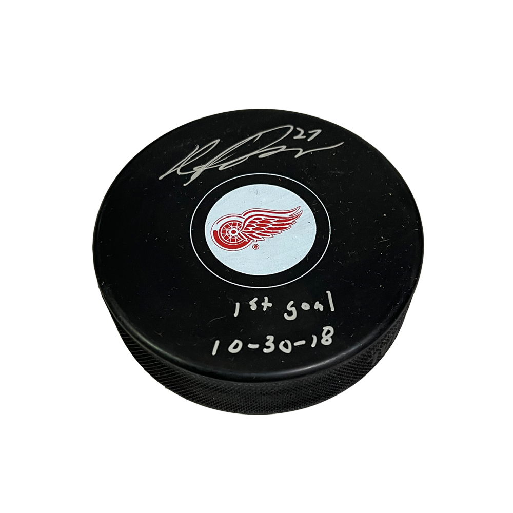 MICHAEL RASMUSSEN Signed Detroit Red Wings Puck - 