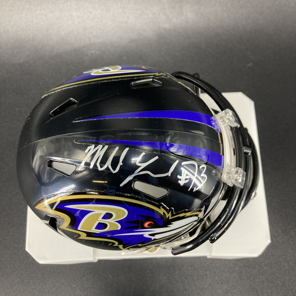NFL - Ravens Marshall Yanda Signed Mini Helmet