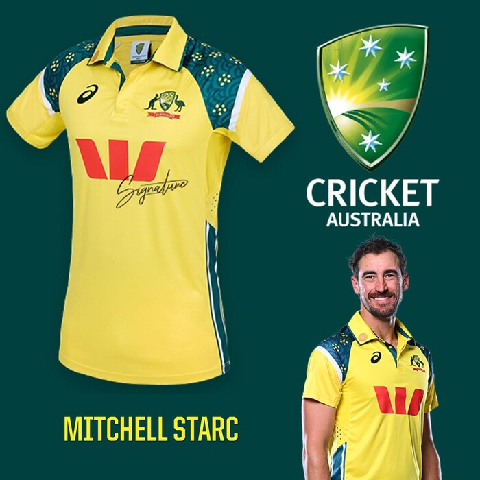 Photo of Mitchell Starc Australia v India 3rd ODI Player-Issue Long Sleeve Pullover