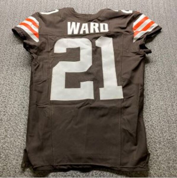 STS - Browns Denzel Ward Game Used Jersey (11/03/24) Size 40 with Captai...