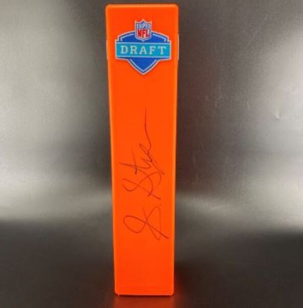 NFL - Multi Signed Pylon with NFL Draft Logo Signed by Sonny Styles and ...