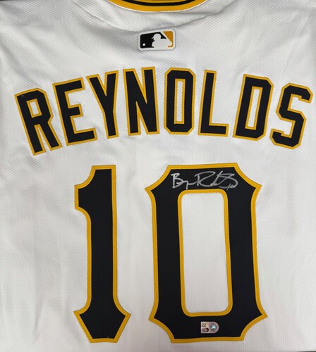 MLB 1st BRYAN REYNOLDS　ゴールドref auto Bryan Reynolds Autographed Baseball | MLB Auctions