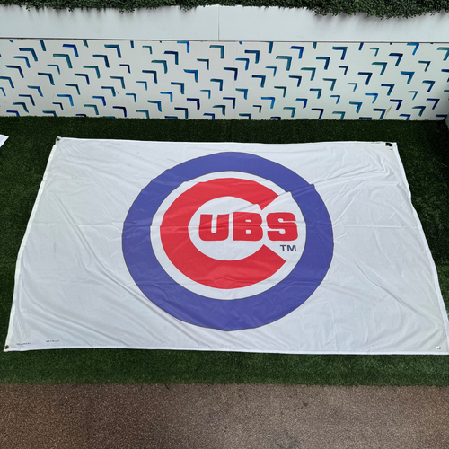 Game-Used or Autographed All auctions | Chicago Cubs Auctions