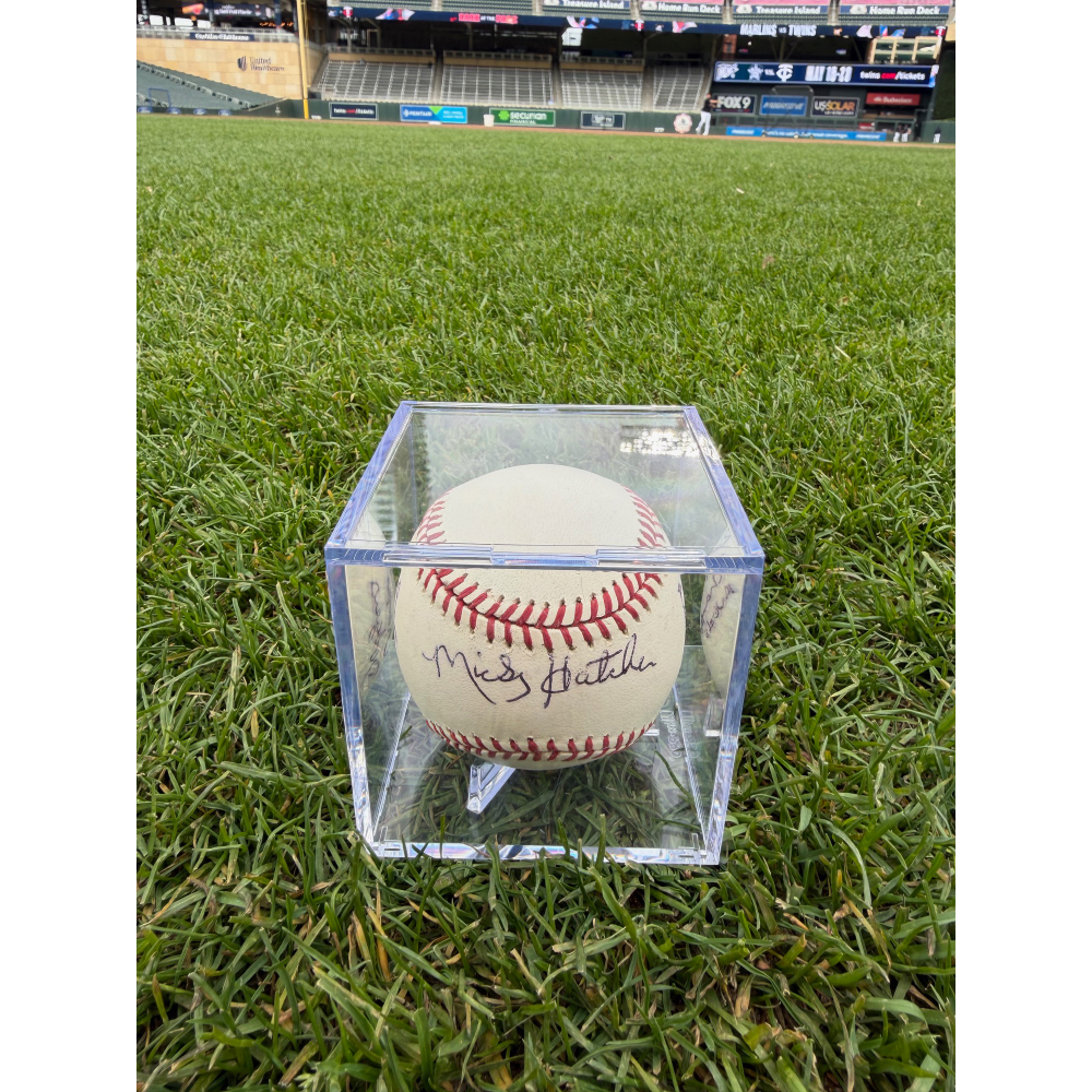 LA Dodgers Two Baseball Package | Minnesota Twins Auctions