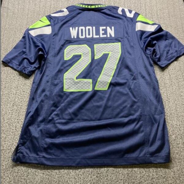 Seahawks - Tariq Woolen Replica Jersey Size Large