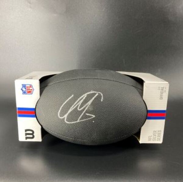 NFL - Packers Mathew Golden Signed Black Composite Silver Series Football