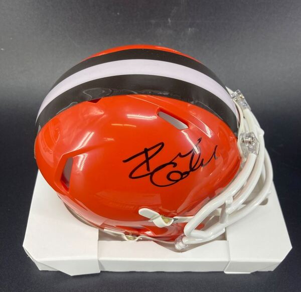 NFL - Browns Dillon Gabriel Signed Mini Helmet