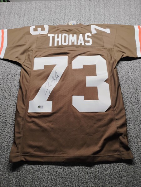 HOF - Browns Joe Thomas Signed Mitchell & Ness jersey Size 36