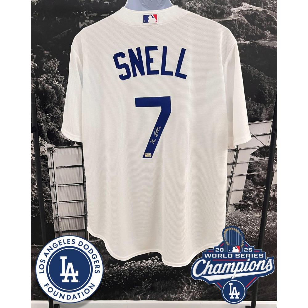 2026 Blake Snell Autographed and MLB Authenticated Jersey - Size L