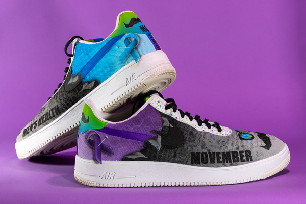 MCMC - Patriots Head Coach Mike Vrabel  signed  - game worn 2025 Custom ...