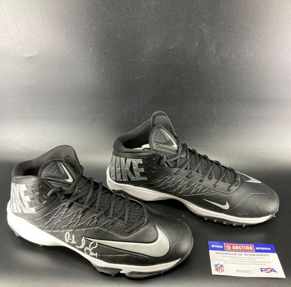 Bills -  Richie Incognito Signed Cleats Size 18