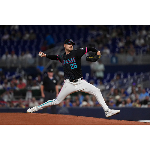 Game-Used or Autographed All auctions | MLB Auctions