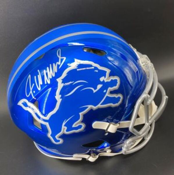 NFL - Lions Jameson Williams signed Flash Helmet