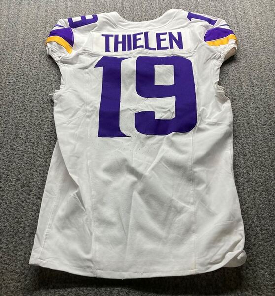London Games - Vikings Adam Thielen Game Worn Jersey (10/05/2025) Size 4...