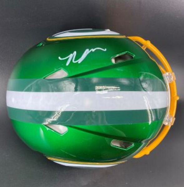 NFL - Packers Romeo Doubs signed flash helmet