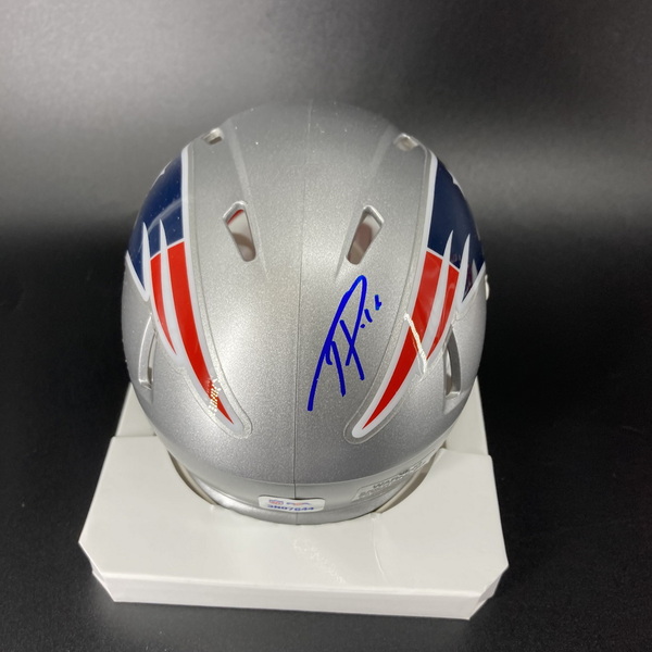 NFL - Patriots Ja'Lynn Polk Signed Mini Helmet