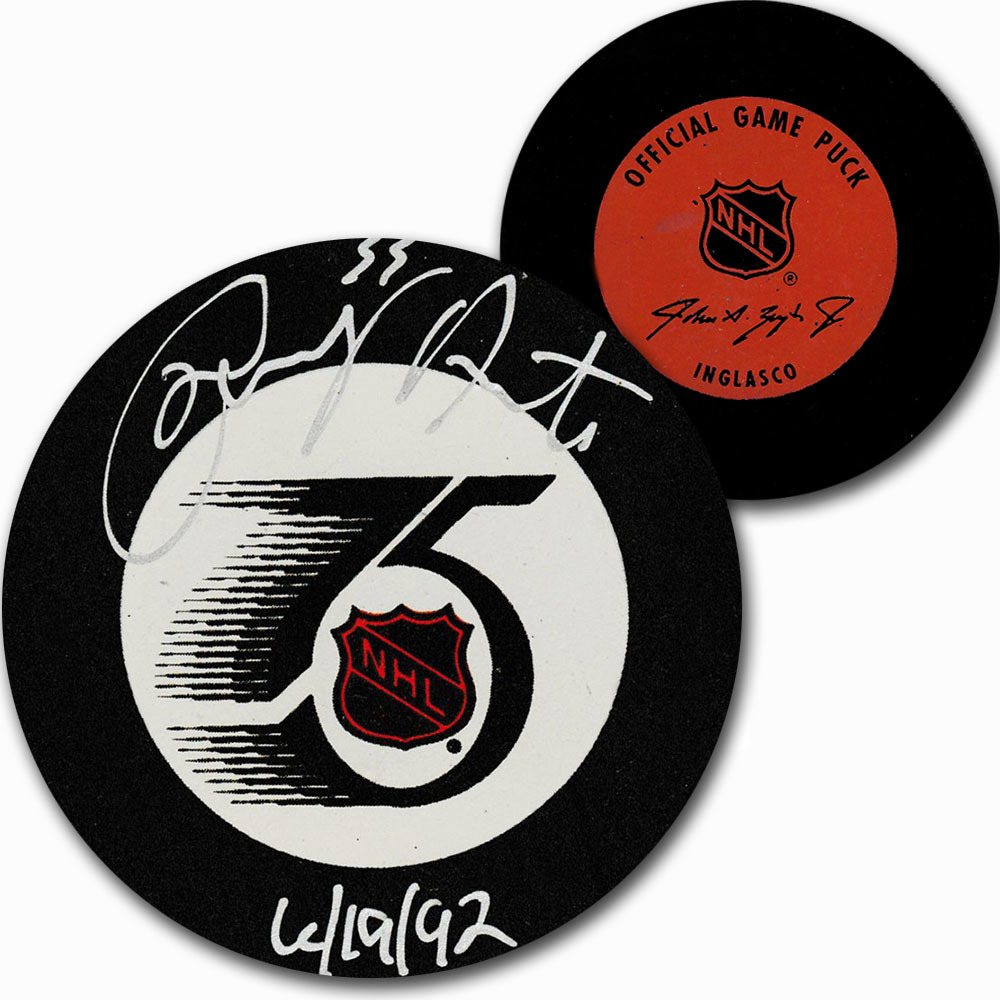 Tony Amonte Autographed NHL 75th Anniversary Vintage Inglasco Official Game Puck