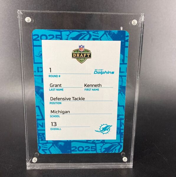 NFL - Dolphins Kenneth Grant Special Edition 2025 Draft Card 2 of 2