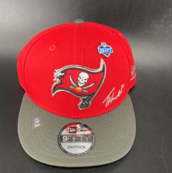 NFL - Buccaneers Ted Hurst Signed Hat With 2026 Draft Pin