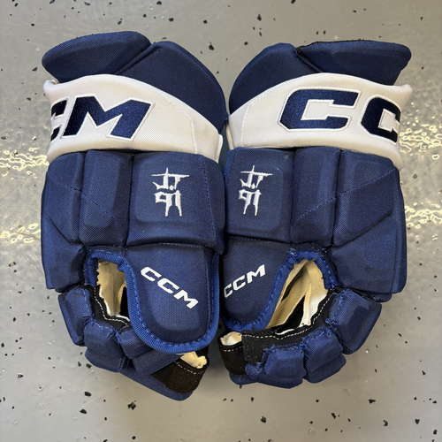 NHL PRO STOCK John Tavares 14" CCM Jetspeed FT1 Gloves