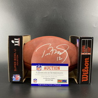 Legends - Patriots Tom Brady Signed Authentic Football with Super Bowl 5...