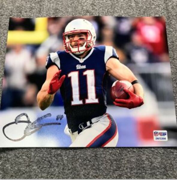 Patriots - Julian Edelman Signed 8x10 Photo